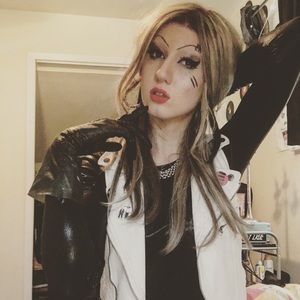 Meet your Posher, Cici